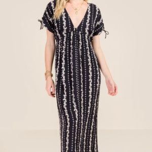 Francescas Black and White Floral maxi dress small
